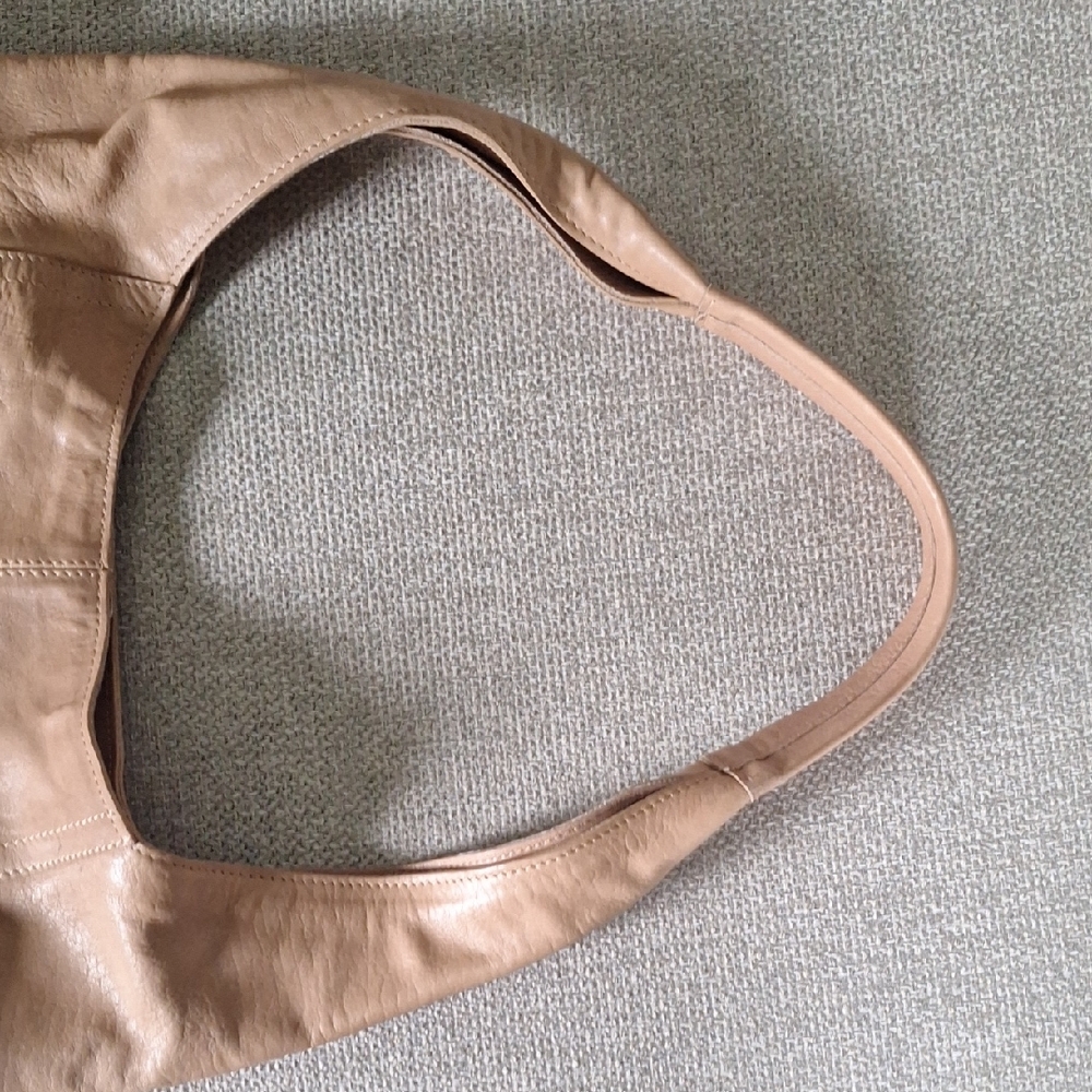 Elegant Lucky Brand Tan Leather Shoulder Bag - Picture 4 of 10